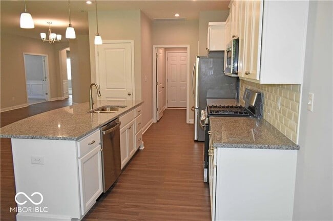 Building Photo - 3858 Elkhorn Wy