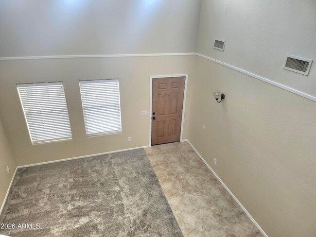 Building Photo - 41132 N Hudson Trail