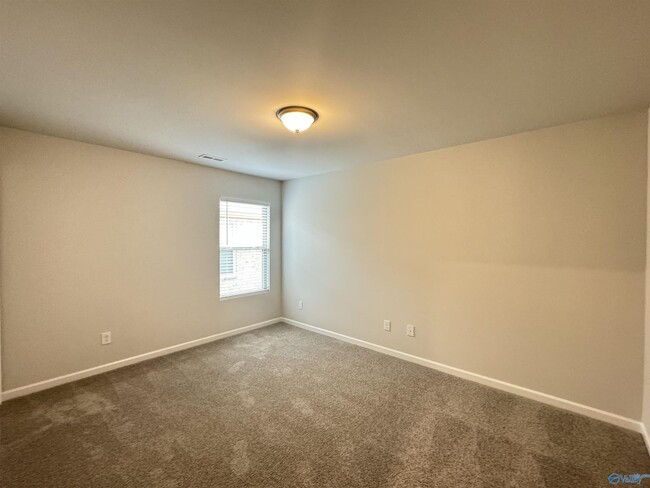 Building Photo - 14886 Ravenel Dr