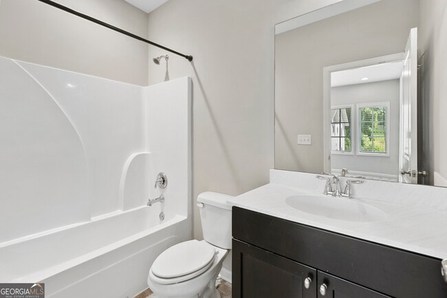 Building Photo - 1954 Summit Trace Cir NW