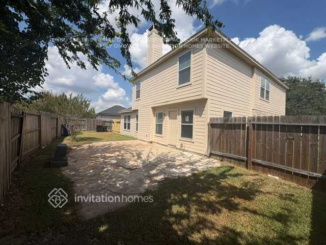 Building Photo - 1415 McGee Lake Ct