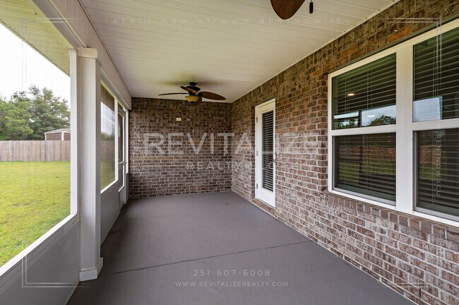 Building Photo - 8072 Irwin Loop