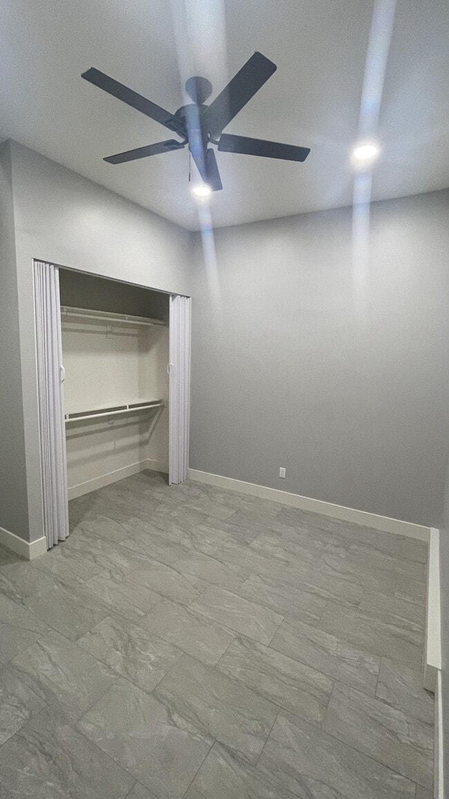 Building Photo - 1317 Marline Ave