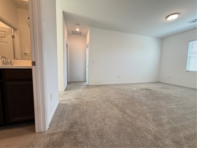 Building Photo - 9980 Perth Ct