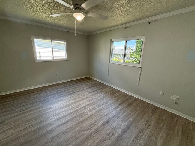 Building Photo - 6366 SW 115th Street Rd