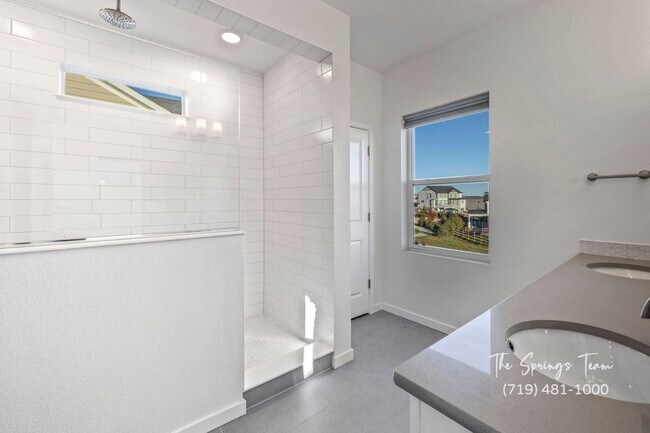 Building Photo - STUNNING 4BD/3.5BA HOME IN WOLF RANCH – AV...