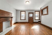 Building Photo - 398 E Northwood Ave