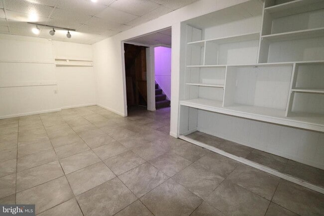 Building Photo - 138 Sharpstead Ln