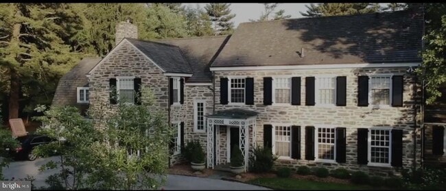 Building Photo - 1024 N Spring Mill Rd