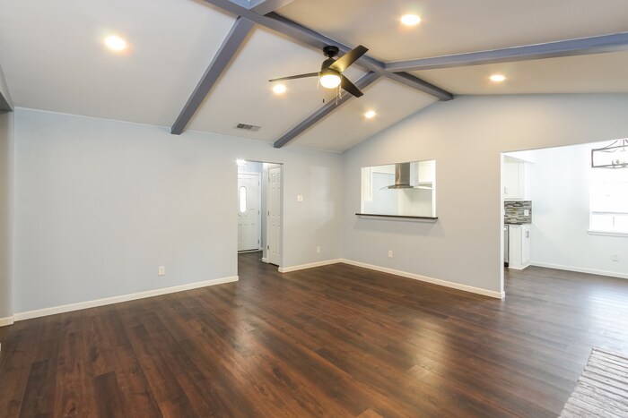 Building Photo - 510 Ridgegate Dr