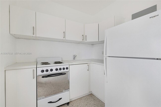 Building Photo - 1202 NW 34th St
