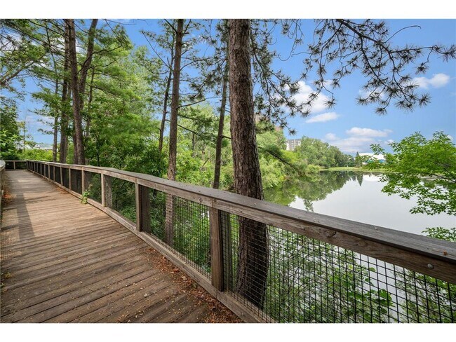 Building Photo - 4860 Park Commons Dr