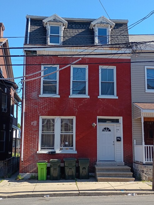 Building Photo - 1129 Lehman St