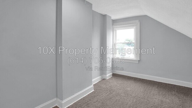 Building Photo - 616 Lilley Ave