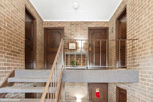 Foyer Stairs - 134 E Bailey Rd