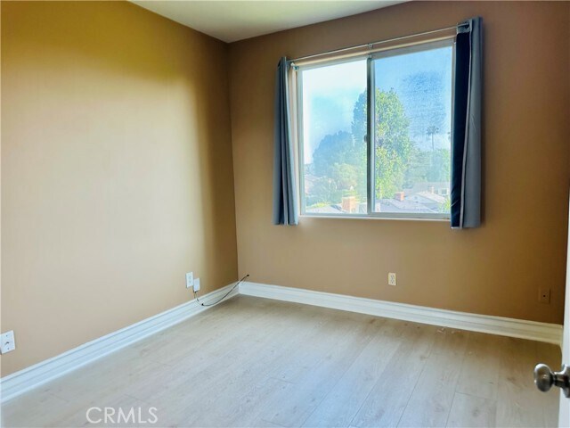Building Photo - 5555 Carpenter Ave