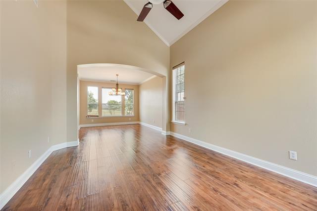 Building Photo - 2501 Royal Troon Dr