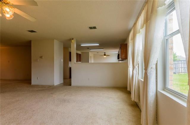 Building Photo - 704 Hanceville Way