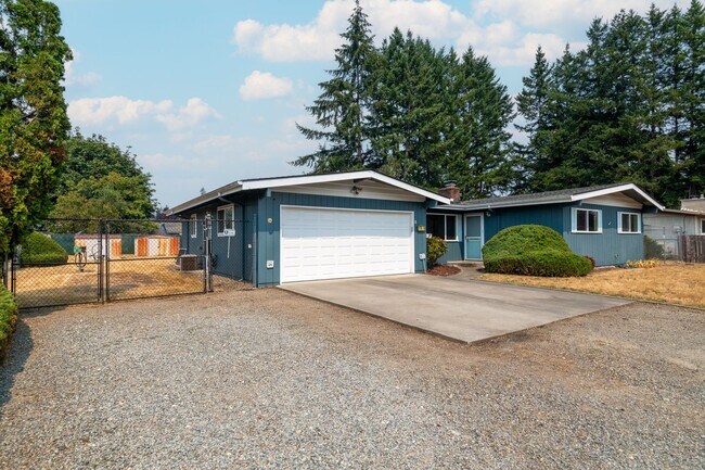 Building Photo - Covington Rambler