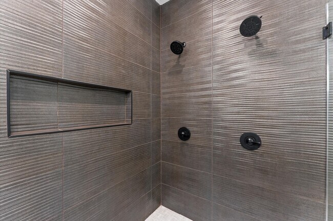 Building Photo - 514 Melbourne St