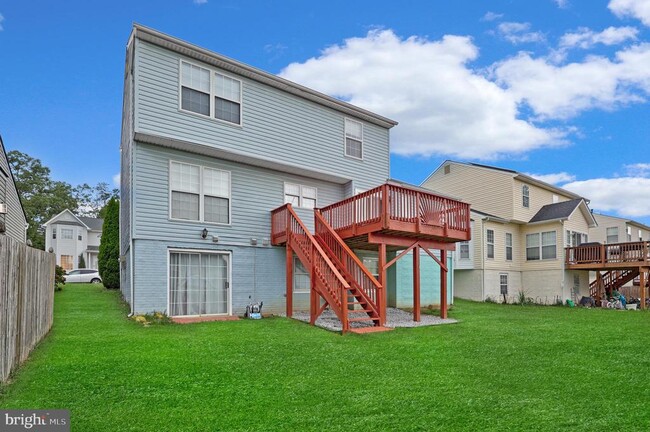 Building Photo - 16 Varone Dr