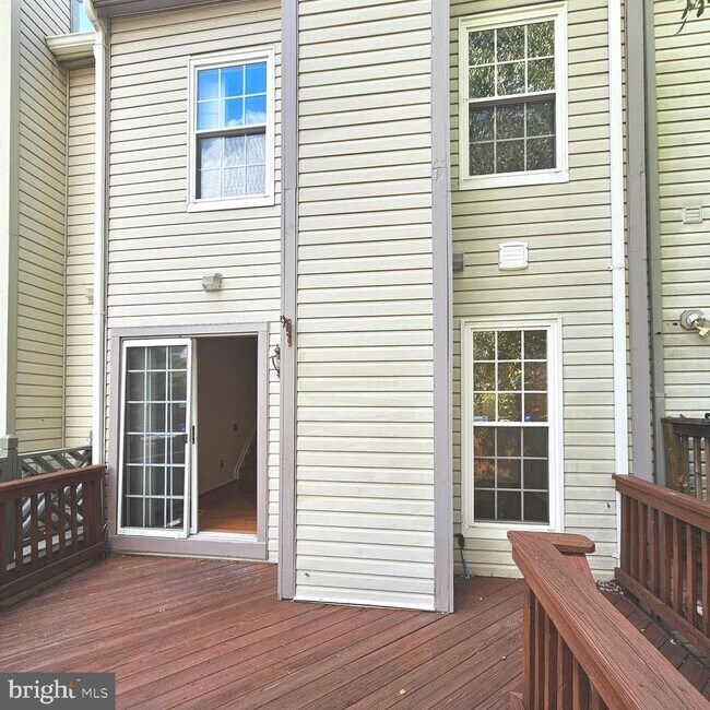 Building Photo - 6579 Cypress Point Rd
