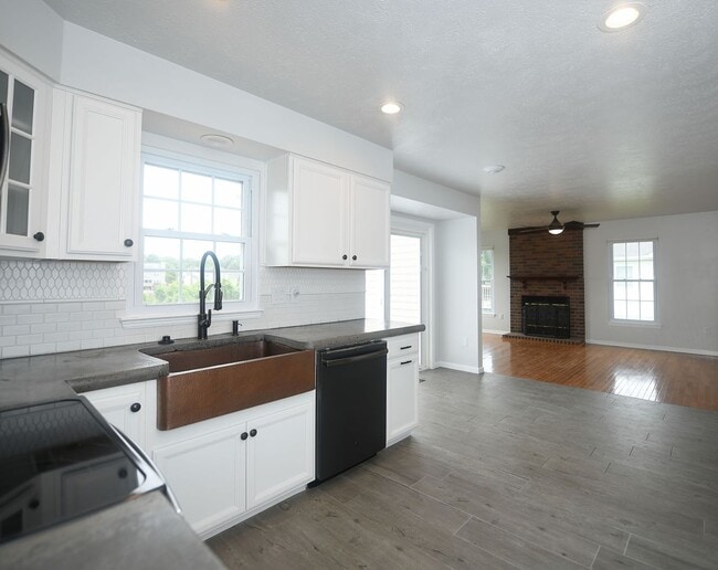 Building Photo - One-of-a-Kind Detached Home in Villages of Bynum Run