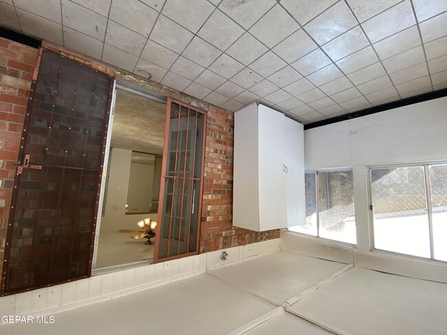 Building Photo - 308 Cabaret Dr