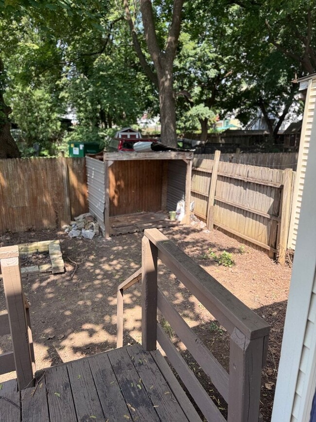Building Photo - 3 Bedroom 1 Bath in Carlisle, PA!