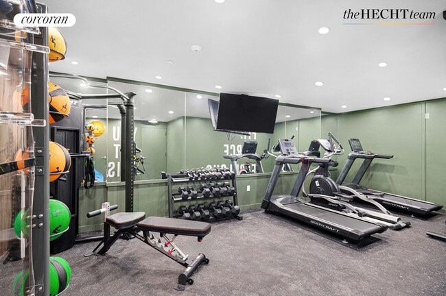 Building Photo - 265 Ocean Pkwy