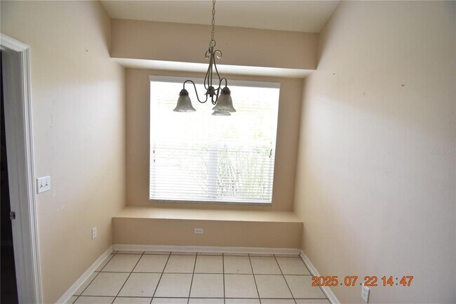 Building Photo - 11321 Flora Springs Dr