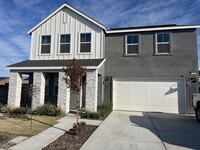 Building Photo - 9400 Willow Ter Dr