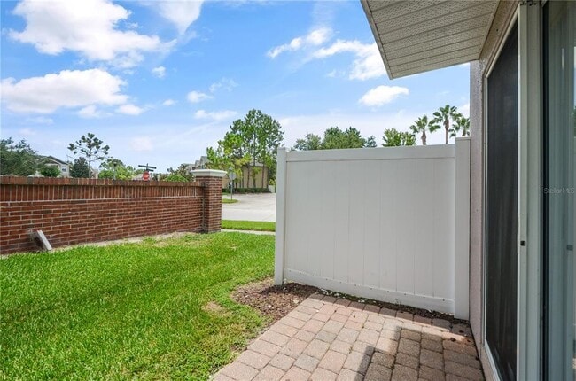 Building Photo - 889 Park Grove Ct