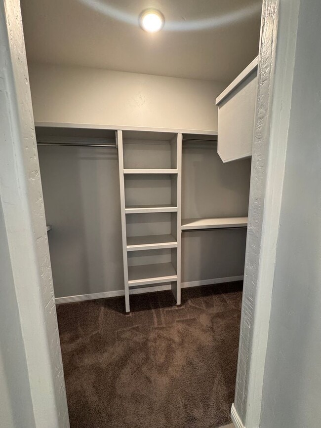 Building Photo - Beautiful Home in Great Location-, $500 off first months rent