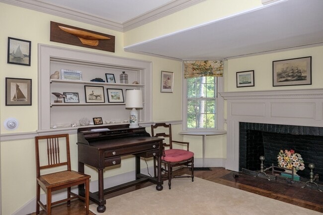 Building Photo - 48 Proctor St