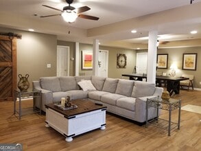 Building Photo - 6729 Great Water Dr