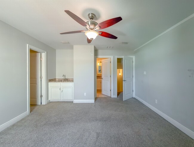 Building Photo - 2508 Goldenrod Wy