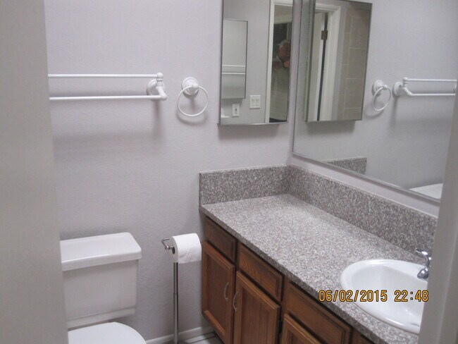 Building Photo - 3394 N Glen Creek Dr