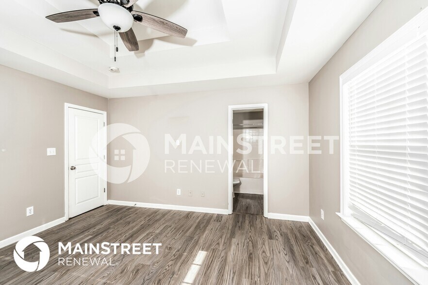 Building Photo - 865 Moonlite Dr