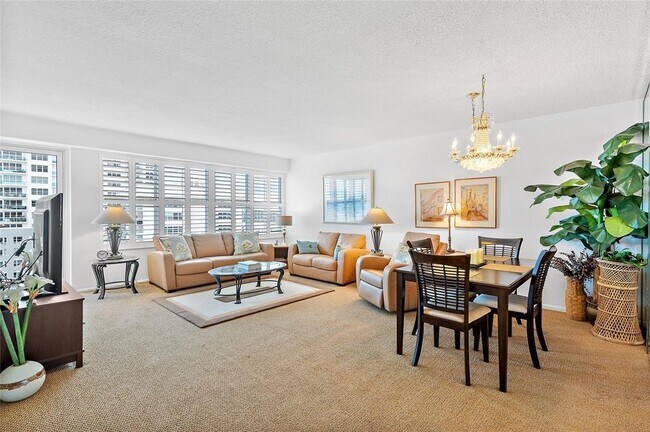 Building Photo - 4010 Galt Ocean Dr