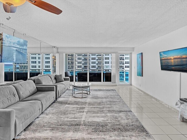 Building Photo - 3430 Galt Ocean Dr