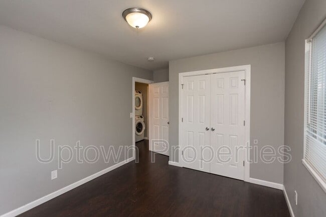 Building Photo - 12225 SW Longhorn Ln
