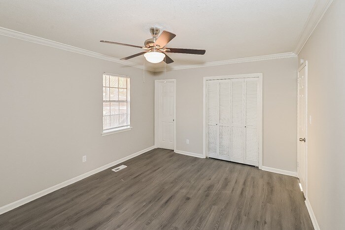 Building Photo - 5038 Fulmar Dr