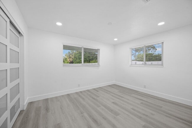 Building Photo - 2785 Reo Ln