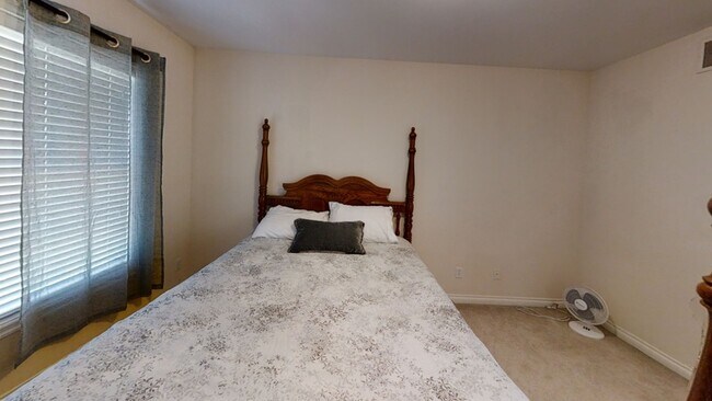 Building Photo - 3874 Mill Pond Ln