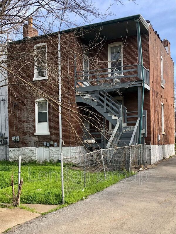 Building Photo - 512 Eiler St