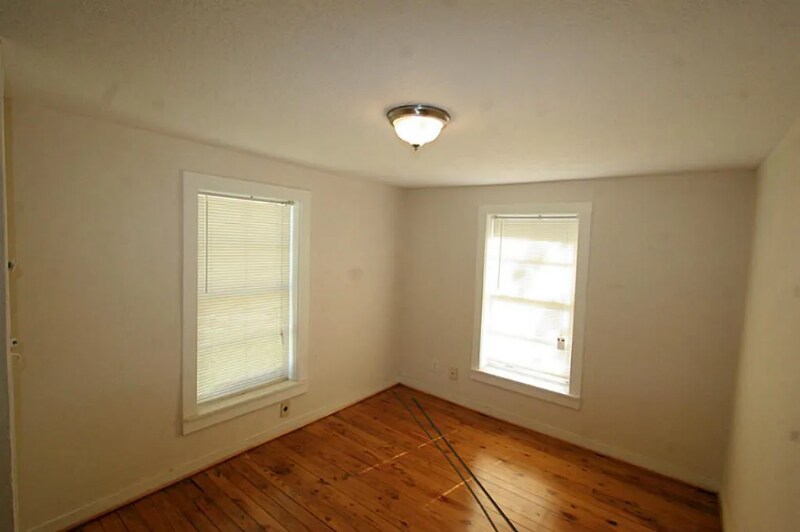 Building Photo - 4506 Hershe St