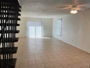 Building Photo - 1347 65th Dr