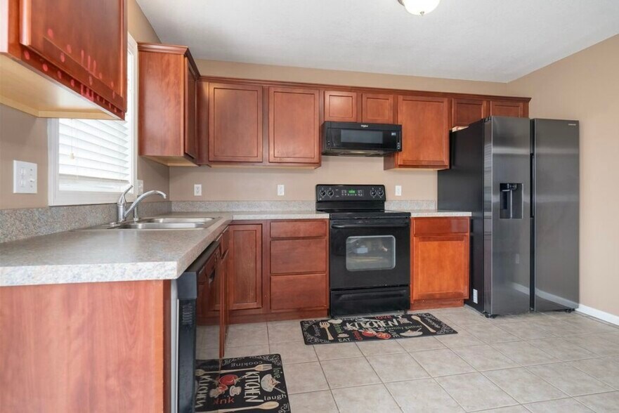 Kitchen - 510 Beechwood Ct