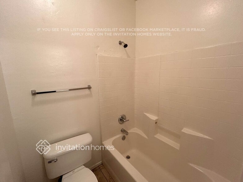 Building Photo - 11737 W Madison St